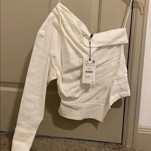 One sleeve fitted Zara top